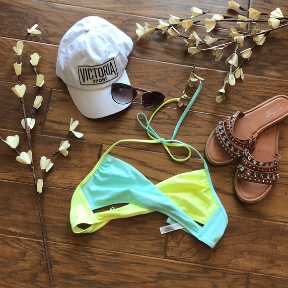 PINK Victoria's Secret Other - VS PINK bikini top